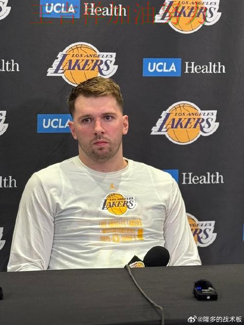 WTA巡回赛焦点战回顾：东契奇表现抢眼 引发球迷持续关注